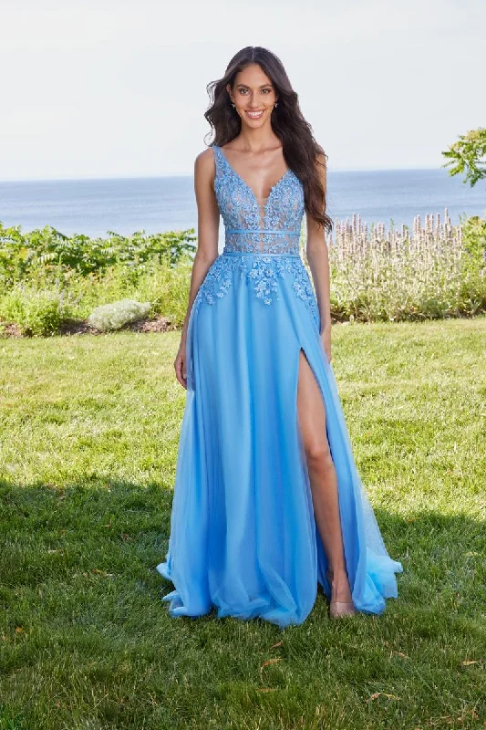 Sleeveless Women Dress in Bright Colors for Summer PartiesSleeveless Women Dress in Bright Colors for Summer PartiesMorilee Prom Dress 49133