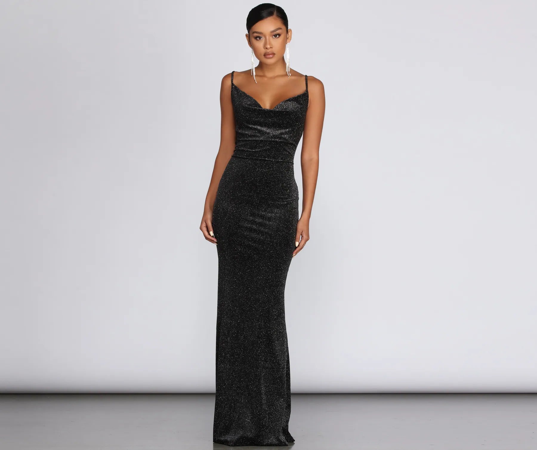 Sheath Women Dress with a Tailored Fit for a Professional LookOlivia Formal Velvet Glitter Dress