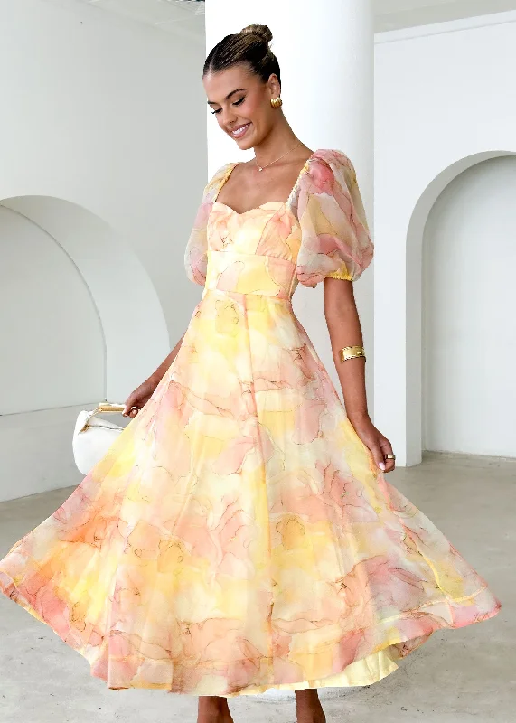 Mermaid - Style Women Dress with a Fitted Silhouette for Special OccasionsMermaid - Style Women Dress with a Fitted Silhouette for Special OccasionsParadisio Maxi Dress - Lemon Watercolour