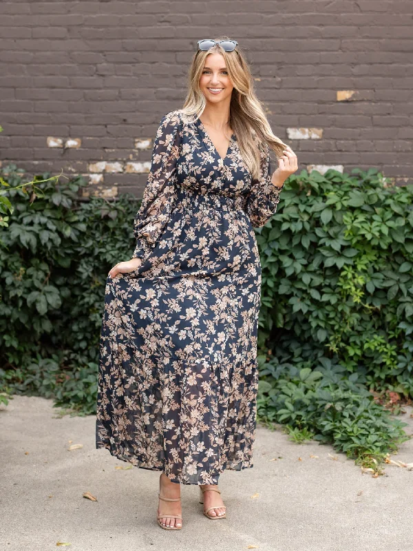 Off - the - Shoulder Women Dress for a Romantic and Feminine LookPINCH Floral Print Maxi Dress