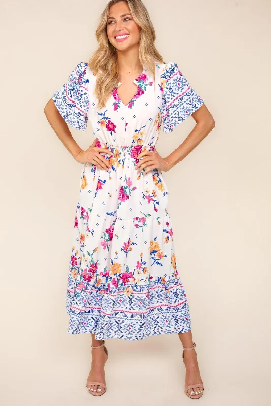 Sleeveless Women Dress in Bright Colors for Summer PartiesPrinted Notched Sleeve Tiered Maxi Dress