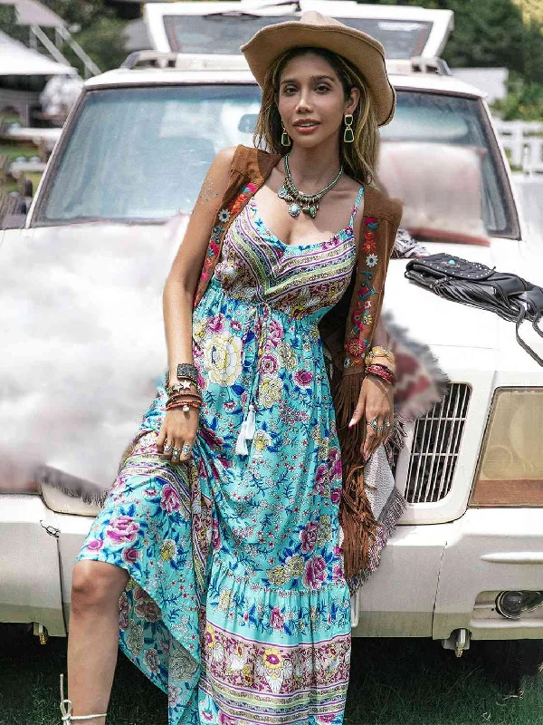 Ruffled Women Dress with Multiple Layers for a Playful and Girly StyleRuffled Women Dress with Multiple Layers for a Playful and Girly StylePrinted Scoop Neck Sleeveless Maxi Dress