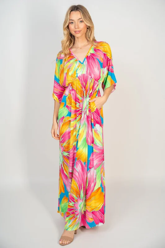 Mini Women Dress with a Short Hem for a Young and Trendy StyleMini Women Dress with a Short Hem for a Young and Trendy StylePrinted V-Neck Maxi Dress with Pockets