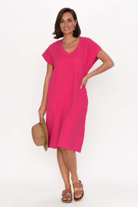 Pleated Women Dress with a Timeless and Elegant TexturePleated Women Dress with a Timeless and Elegant TextureZena Fuchsia T-Shirt Dress