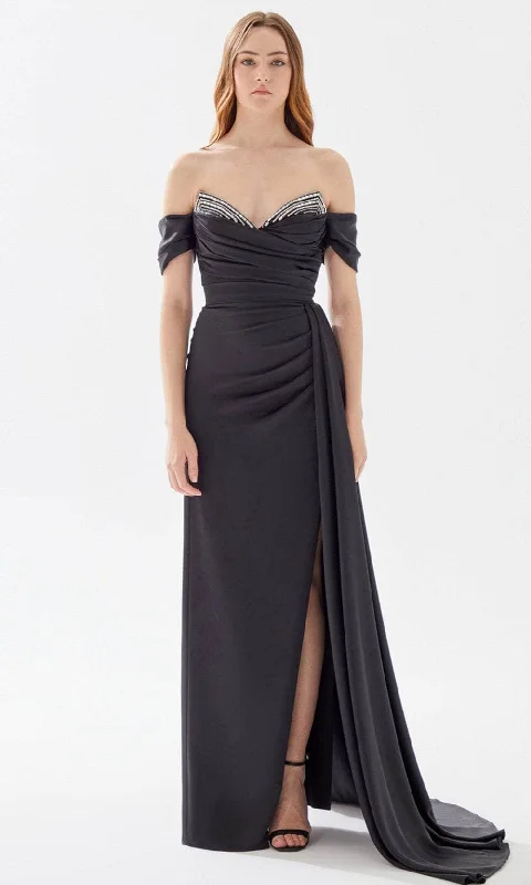 Ruffled Women Dress with Multiple Layers for a Playful and Girly StyleTarik Ediz 52009 - V-Neck Ruched Satin Prom Gown