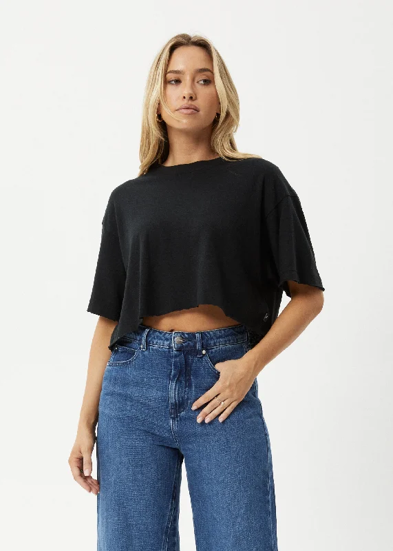Plus Size Women T Shirt for a Comfortable and Flattering FitPlus Size Women T Shirt for a Comfortable and Flattering FitAFENDS Womens Slay Cropped - Oversized Tee - Black