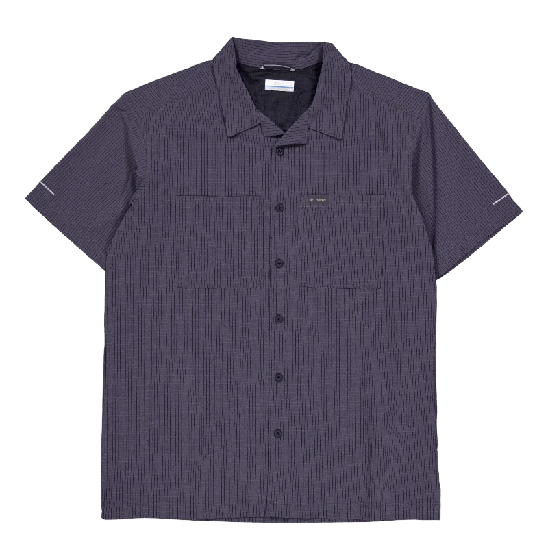 V - Neck Women T Shirt to Enhance the NecklineV - Neck Women T Shirt to Enhance the NecklineBlack Mesa™ Lw Ss Shirt Black