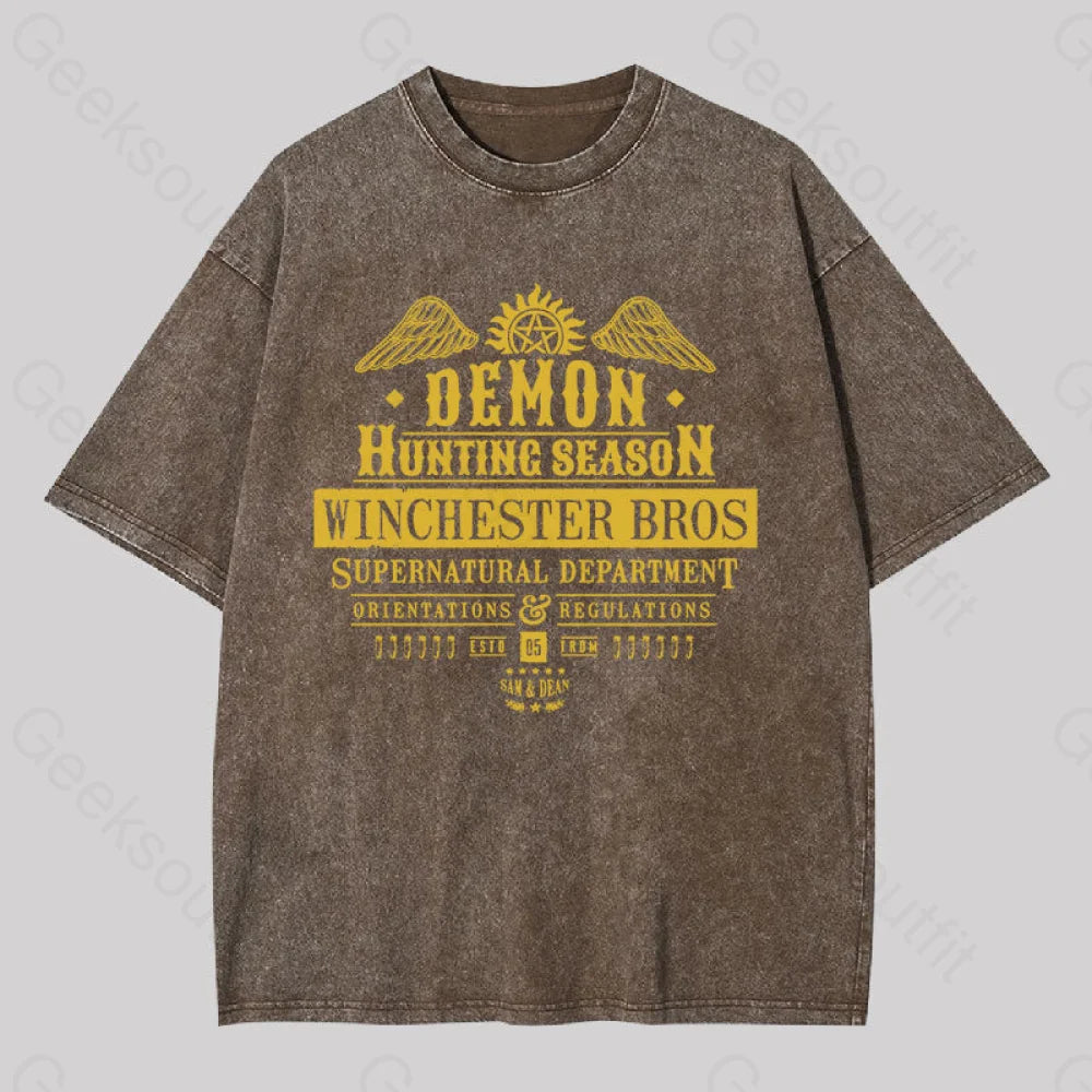 Crew Neck Women T Shirt with a Timeless DesignCrew Neck Women T Shirt with a Timeless DesignDemon Hunting Season Geek Washed T-shirt