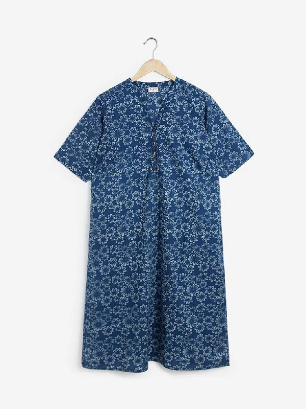 Diza Indigo Floral Printed Straight Kurta