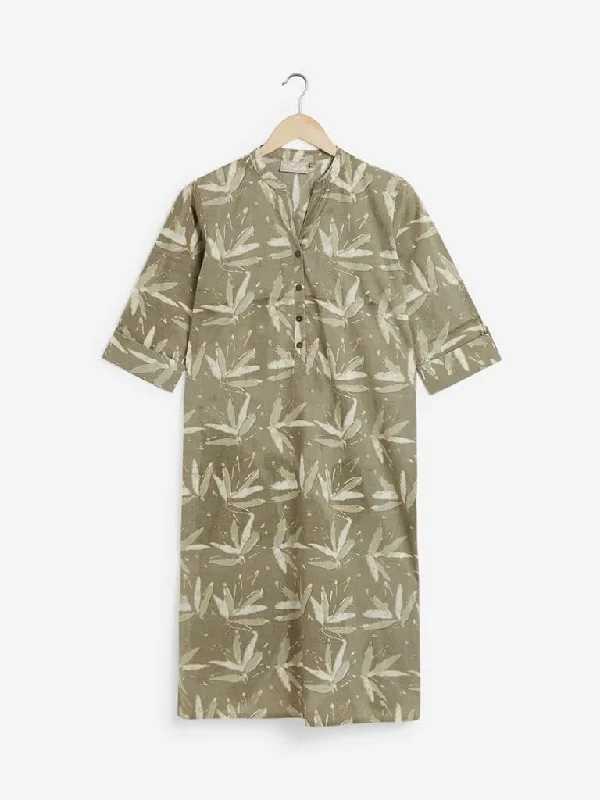 Utsa Grey Leaf Design Straight Kurta