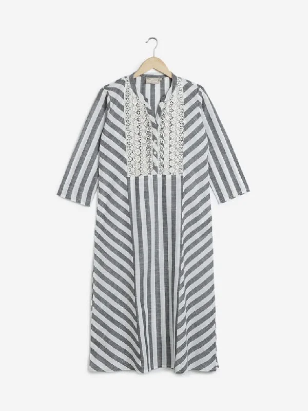 Utsa Grey Striped A-Line Kurta