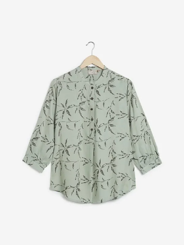 Utsa Sage Green Leaf Print A-line Ethnic Top