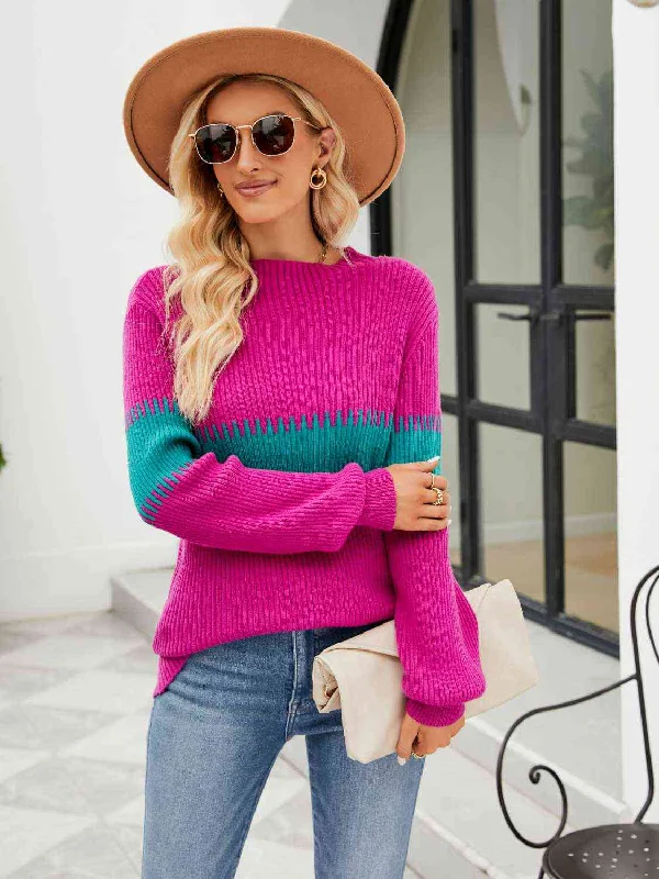 Ruffled Bodysuits with a Playful and Feminine TouchContrast Round Neck Sweater