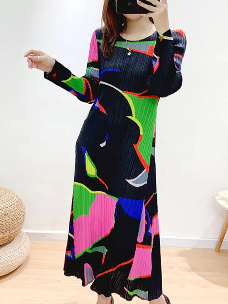 Crop Bodysuits to Pair with High - Waisted BottomsMiyake Pleated Color Block Long Sleeves Midi Dress