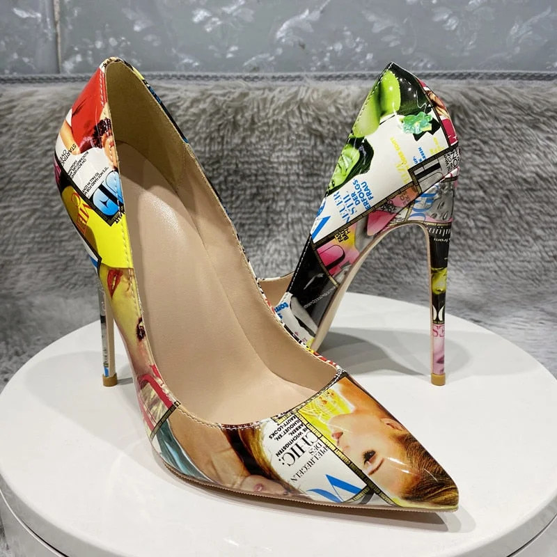 Metallic Bodysuits for a Glitzy and Glamorous Night OutGraffiti Print Pointed Toe Patent High Heel Shoes